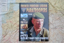 images/productimages/small/French Foreign Legion Paratroopers boek voor.jpg